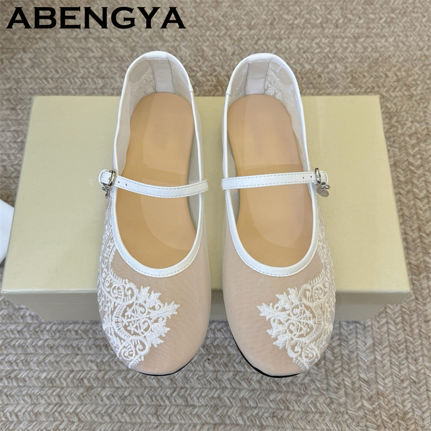 Embroidery Design - أحذية مسطحة مطرزة بالدانتيل للنساء صيف