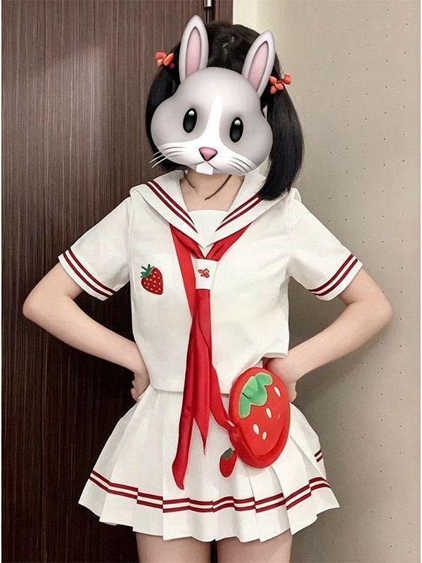 طقم زي مدرسي أنيمي JK 2026 بتط - مراجعة Embroidery Red وسعره