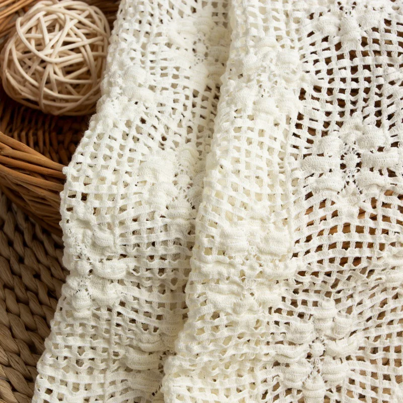 قماش دانتيل جاكار منقوش بفقاعا - مراجعة Embroidery Meaning وسعره