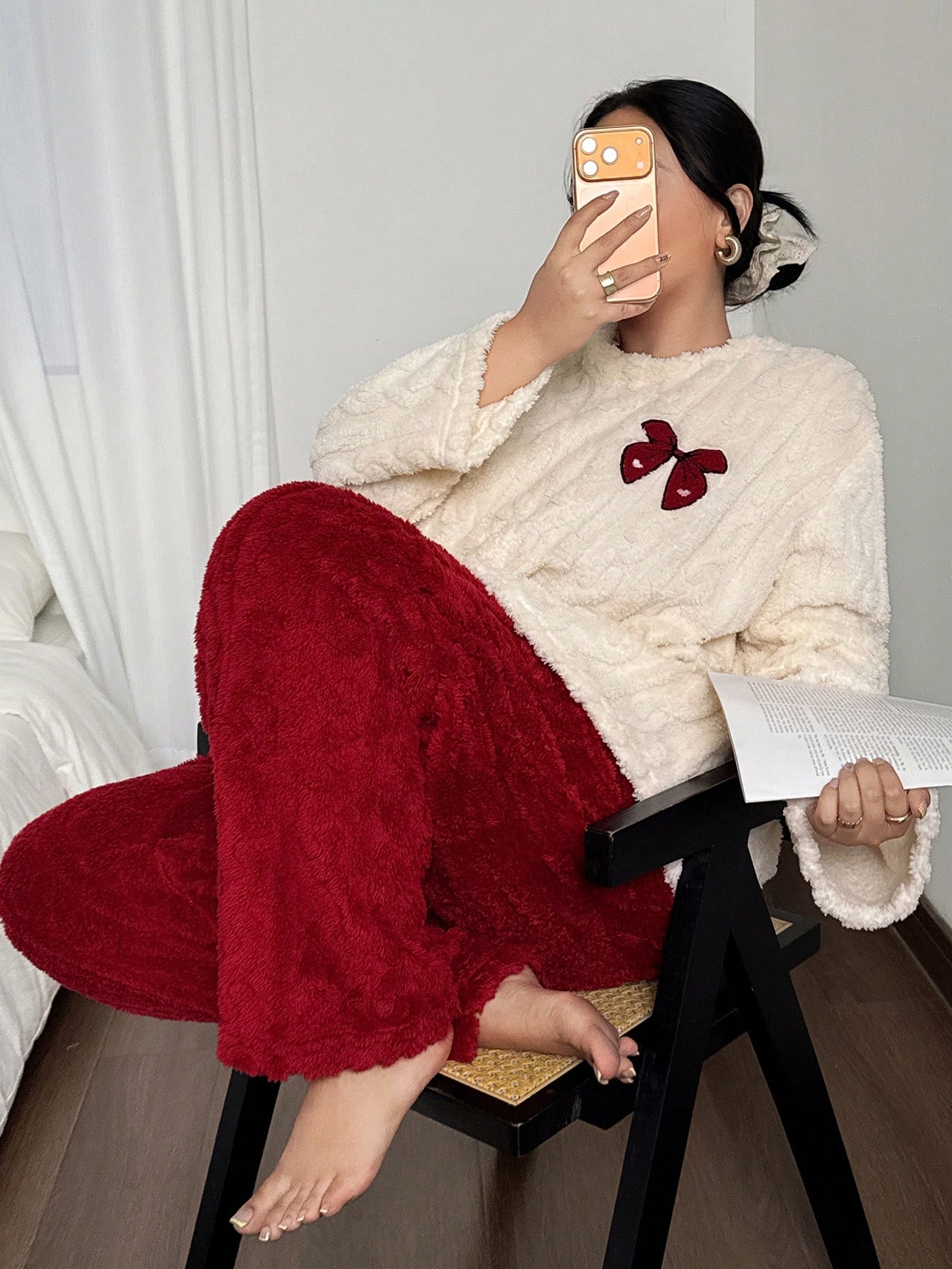 بيجامات نسائية سميكة من الفلان - مراجعة Embroidery Red وسعره